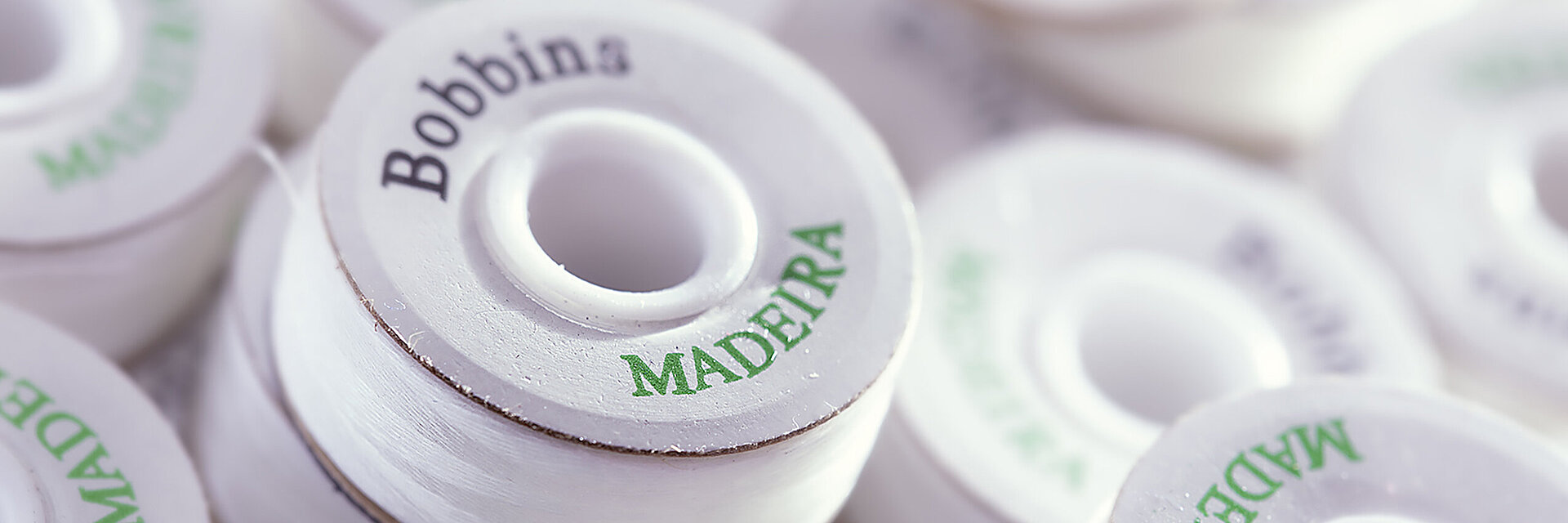 embroidery underthread pre-wound bobbins