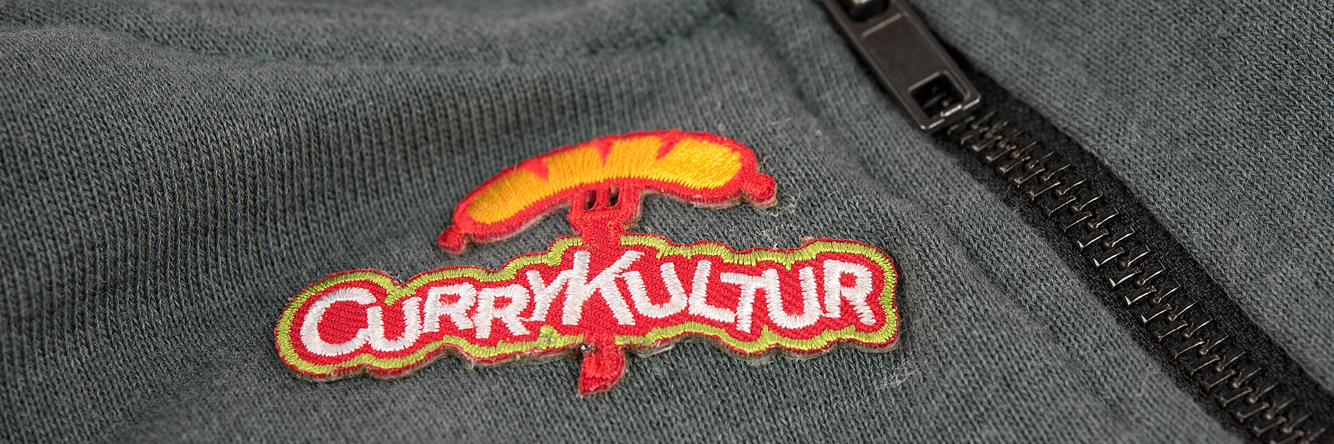 embroidered fast food logo "Currykultur"